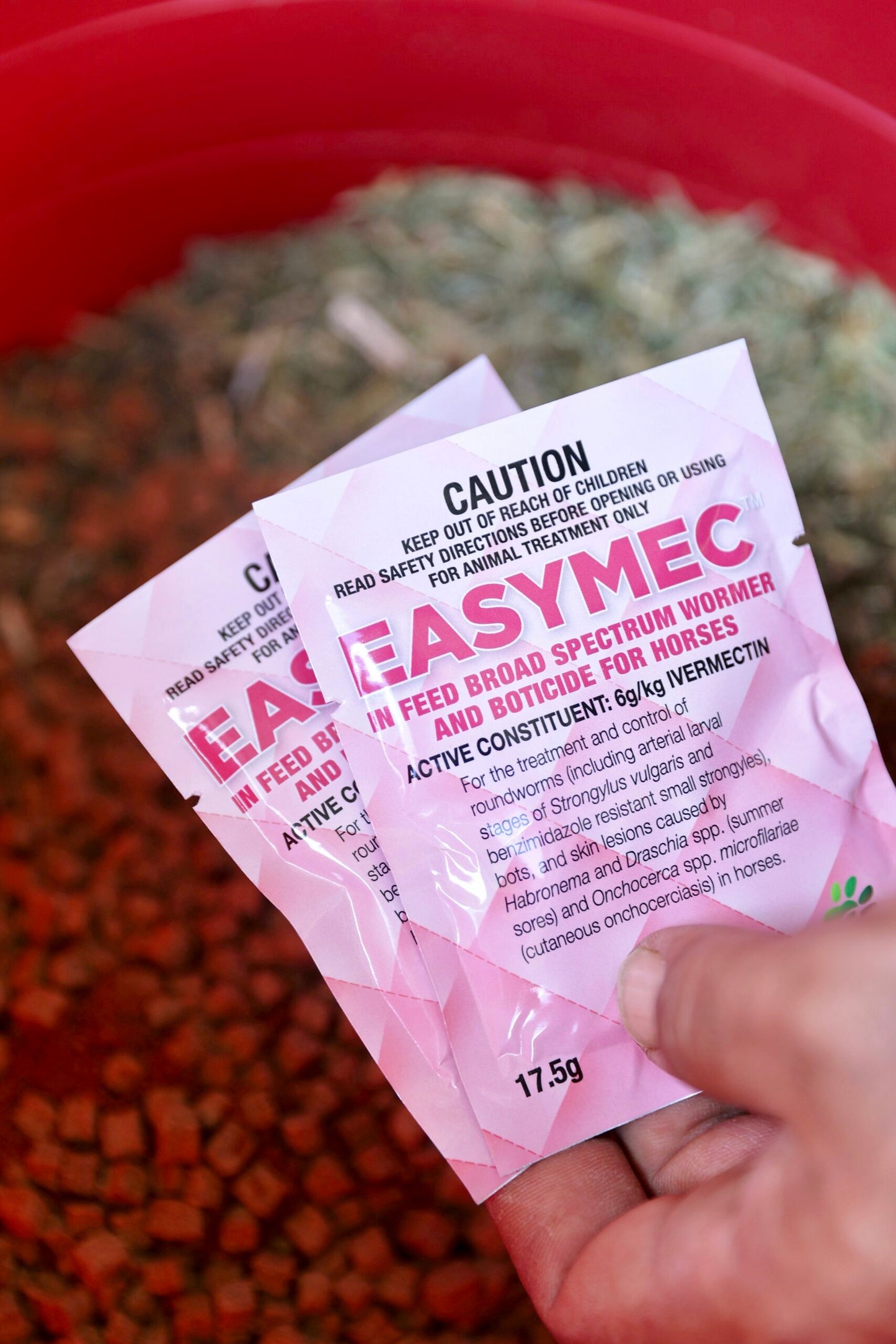 Easymec In Feed Broad Spectrum Wormer and Boticide for Horses 4 x 17.5g sachets